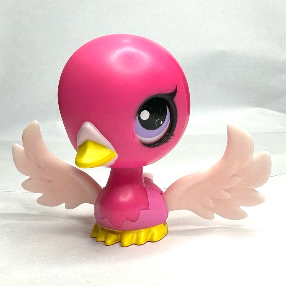 Hasbro Littlest Pet Shop (LPS) RETIRED Magic Motion Swan #3361